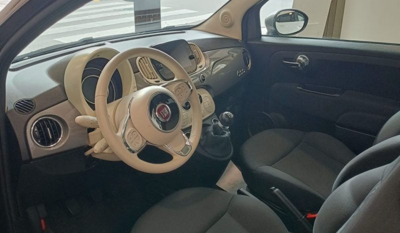 
								Fiat 500 Dolcevita 1.0 Hybrid 70CV 3p full									