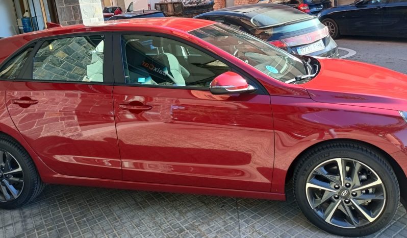 
								Hyundai i30 KLASS SLX full									