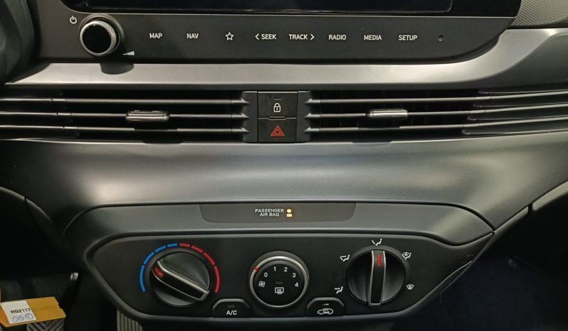 
								Hyundai i20 klass full									