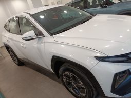 
										Hyundai Tucson 160CV full									