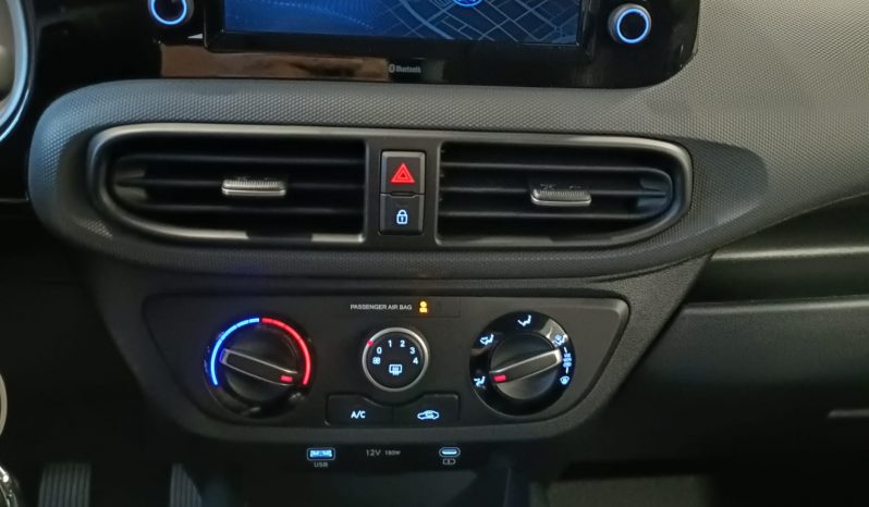 
								Hyundai i10 KLASS full									