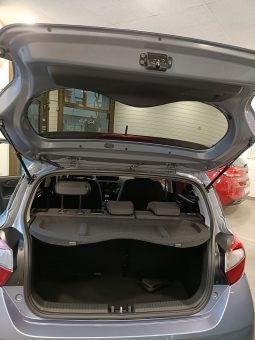 
										Hyundai i10 KLASS full									