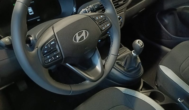
								Hyundai i10 KLASS full									