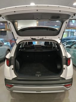 
										Hyundai Tucson 160CV full									