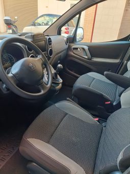 
										Peugeot Partner 2015 full									