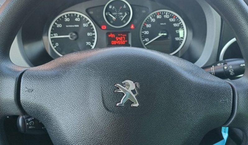 
								Peugeot Partner 2015 full									