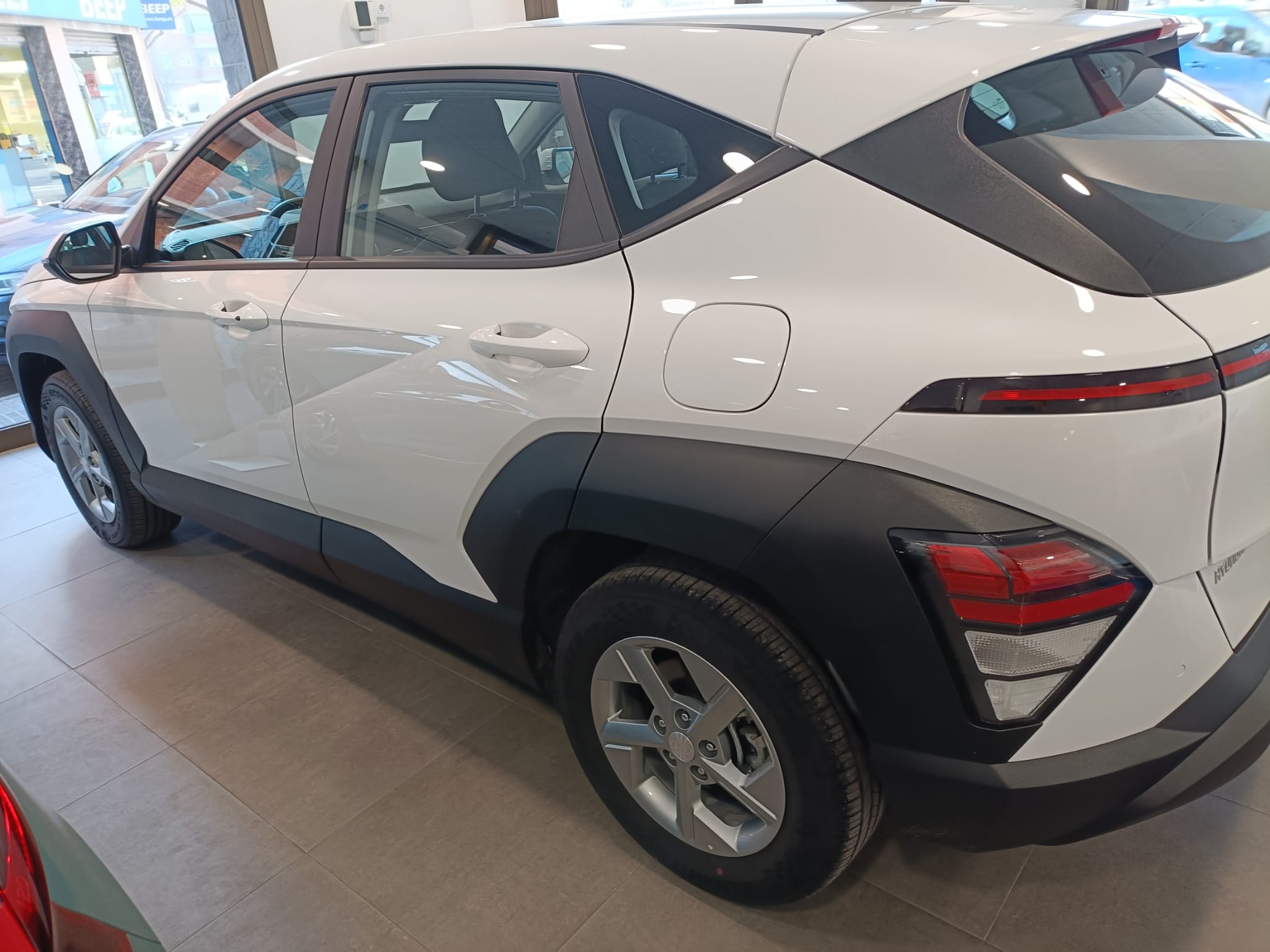 Hyundai Kona Hybrid MAXX